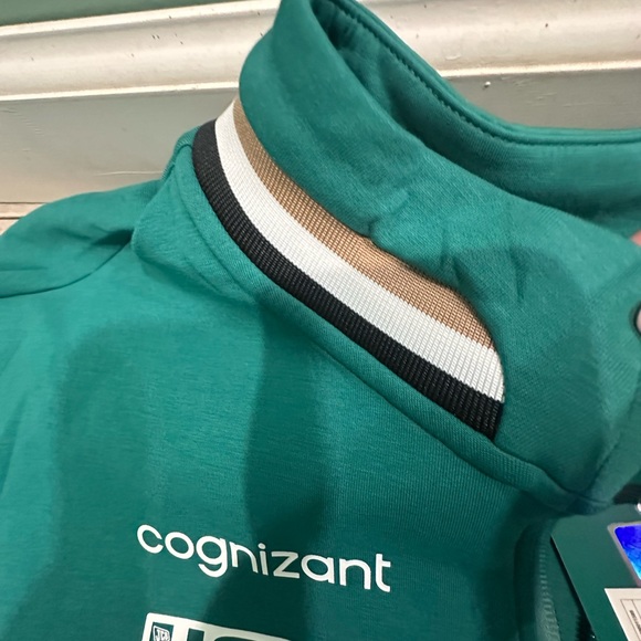 Green Performance Jacket - Picture 13 of 14